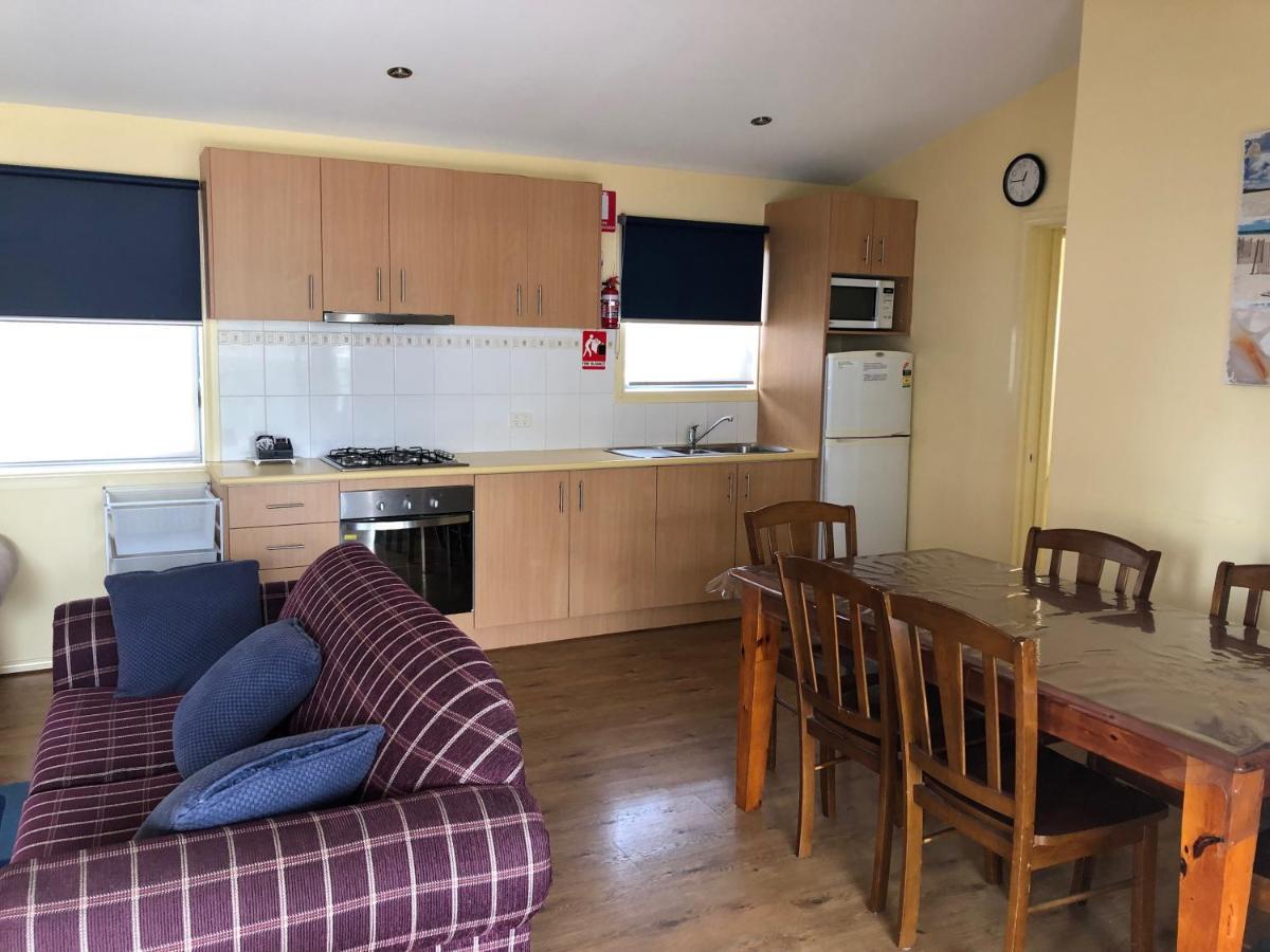 Koonwarra Holiday Park Lakes Entrance Esterno foto