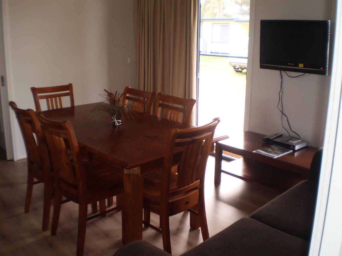 Koonwarra Holiday Park Lakes Entrance Esterno foto